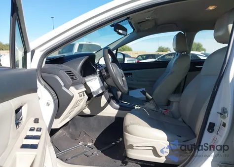 2013 Subaru Impreza 2.0I Premium z USA, uszkodzony, nr VIN JF1GPAC63DH204594